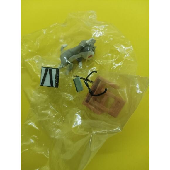 Neko Cat In Elementary School Gachapon Miniature Set Toy - Picture 2 of 3